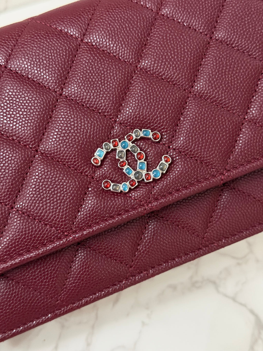 CHANEL 2024 Burgundy Caviar SHW Classic Wallet on chain (WOC) with crystal CC Logo