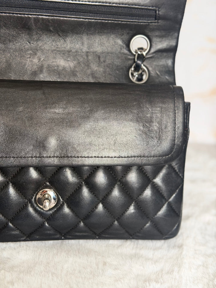CHANEL series 12 Black Lambskin SHW Medium ML Timeless Classic Double Flap Bag 2011