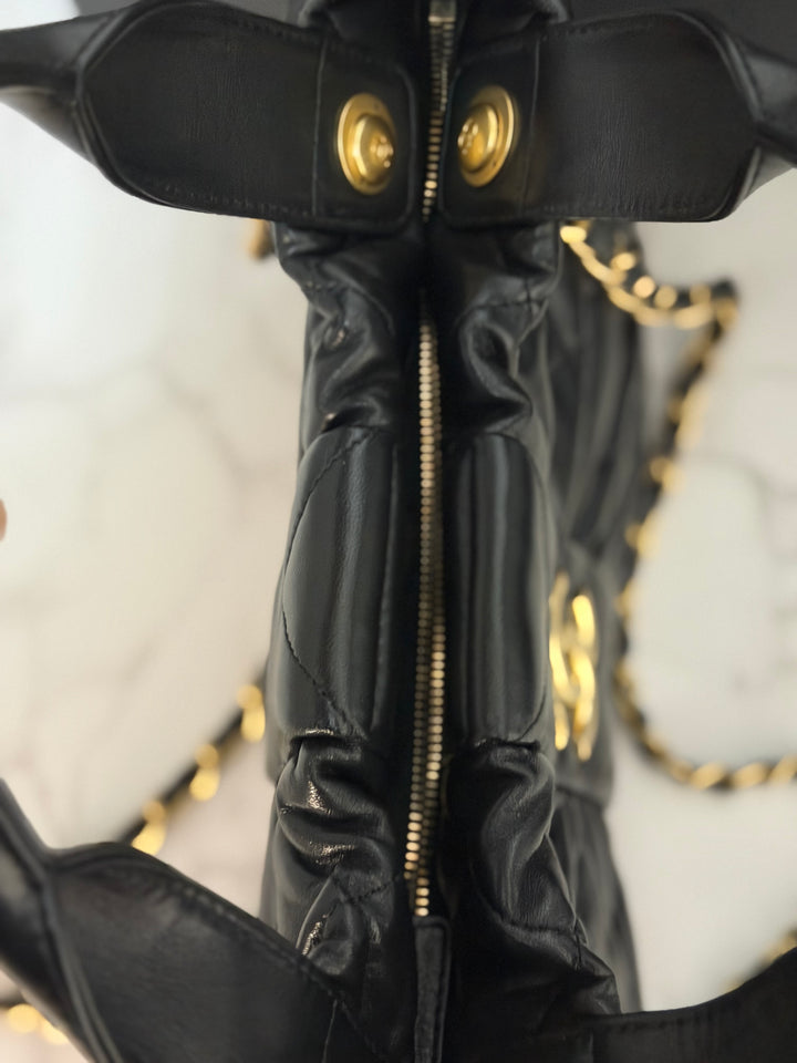 CHANEL 25K 2025 Black Leather Aged GHW BOW Bag size Medium