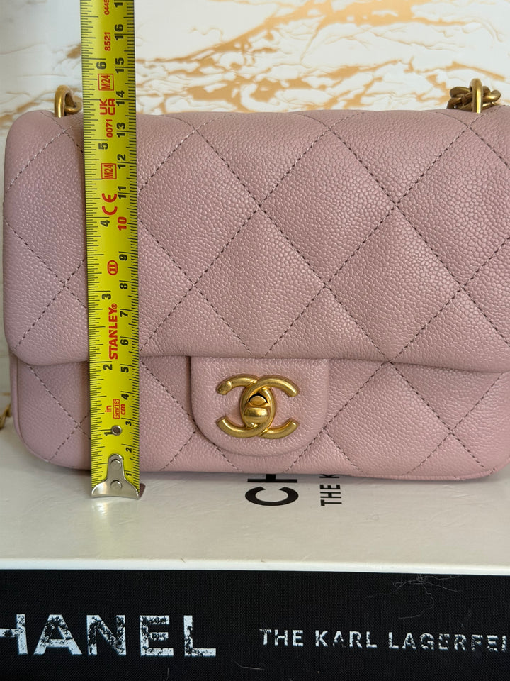 CHANEL 24P Muted Mauve Pink Caviar Heart Adjustable Chain Flap Bag with aged GHW 2024