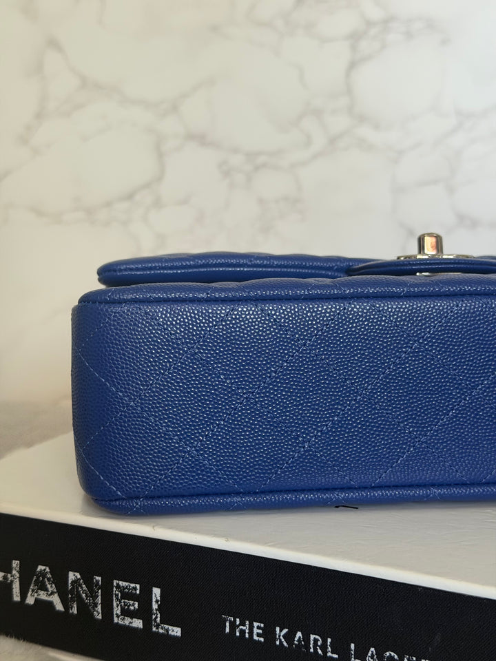 CHANEL Dark Blue Caviar SHW Medium ML Classic Timeless Double Flap Bag 21K collection 2021