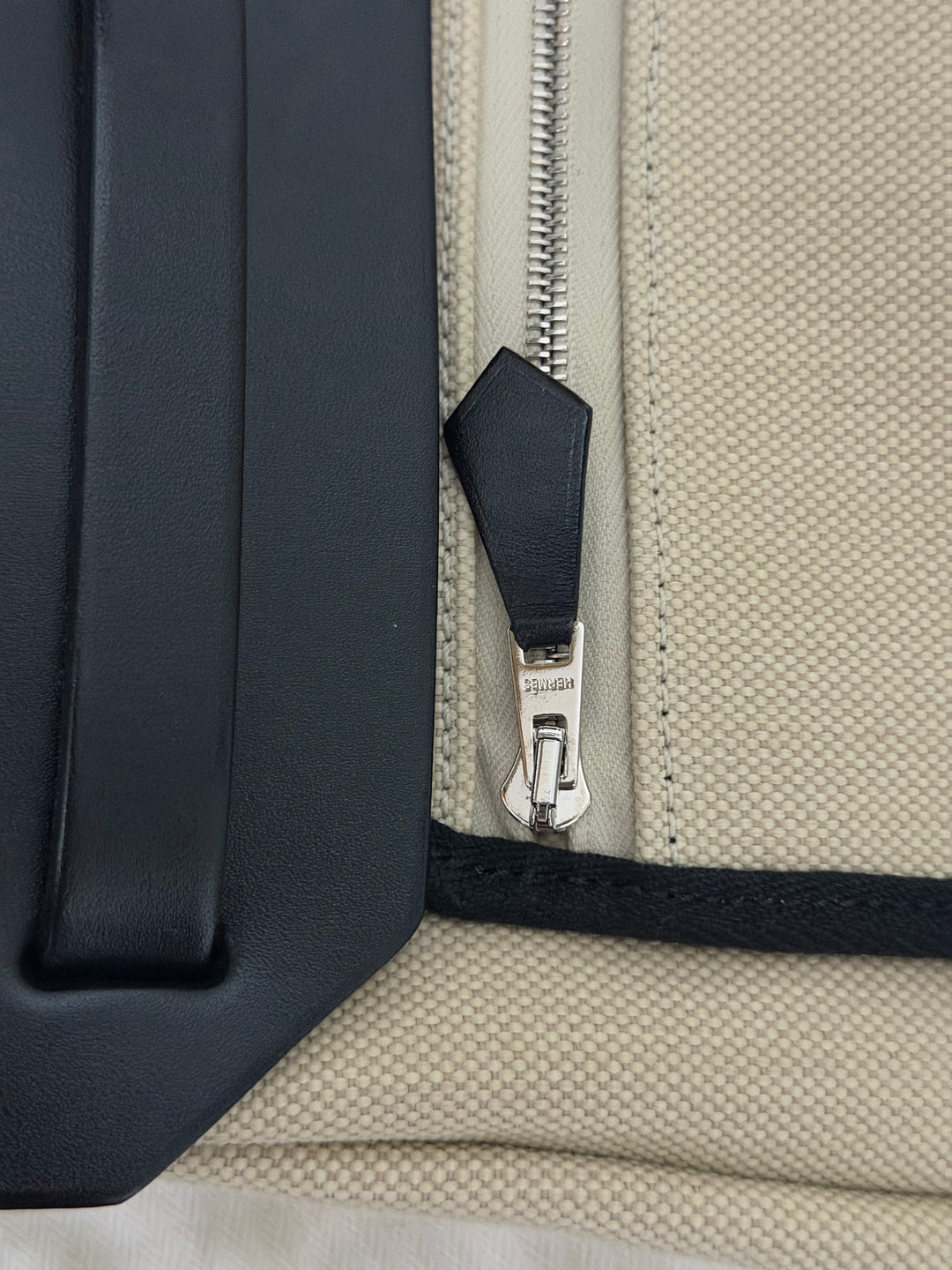 Hermes Herbag Zip 31 Bag in Noir/Beton Palladium Hardware