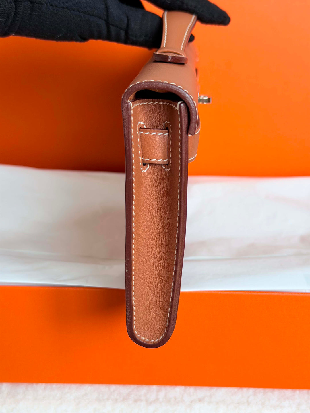 HERMÈS Kelly Cut Gold Swift Leather PHW 2014 Stamp R in []