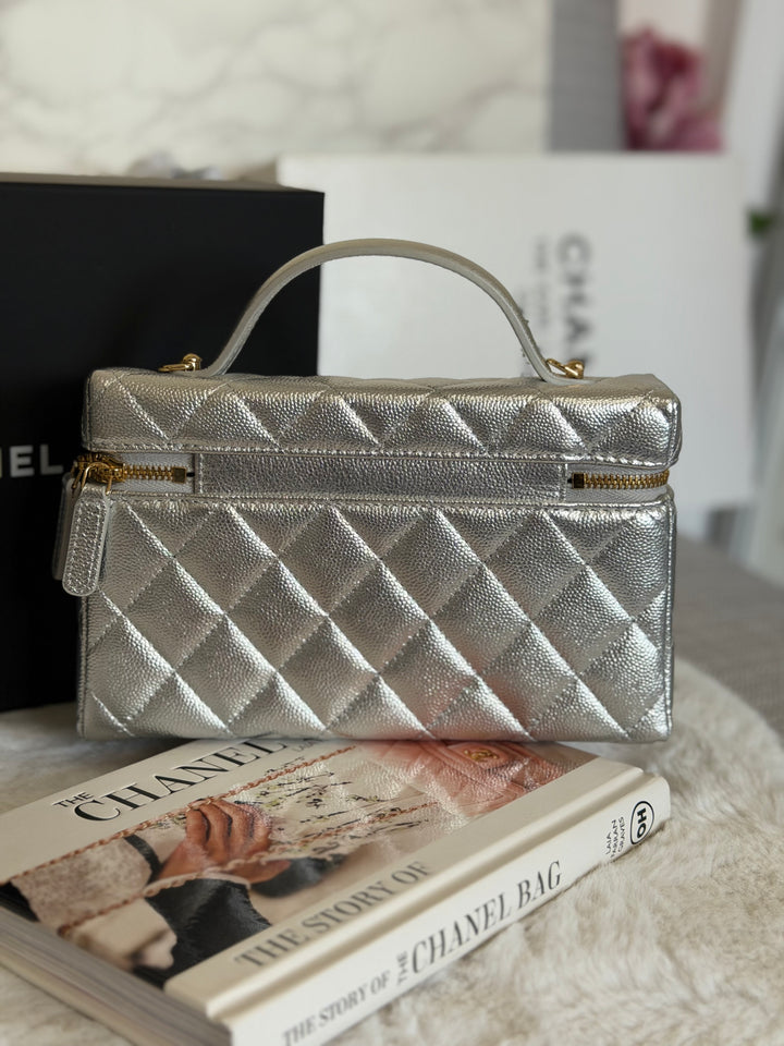 CHANEL 26A 2026 Silver Caviar LGHW Long Vanity LP with detachable Chain 19 cms