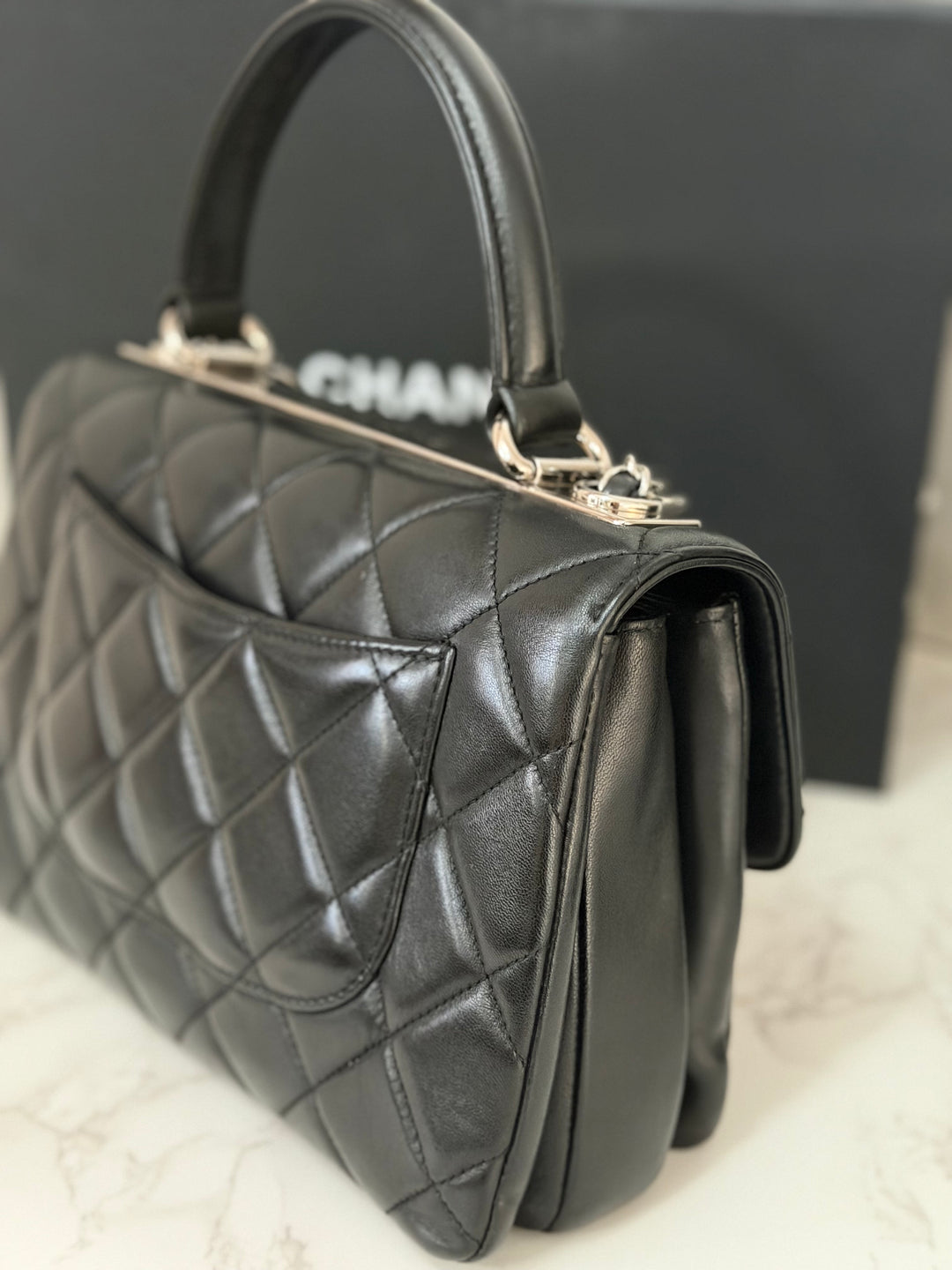 CHANEL series 24 Black Lambskin Silver HW Trendy CC Top Handle Flap Bag with Top Handle and detachable chain