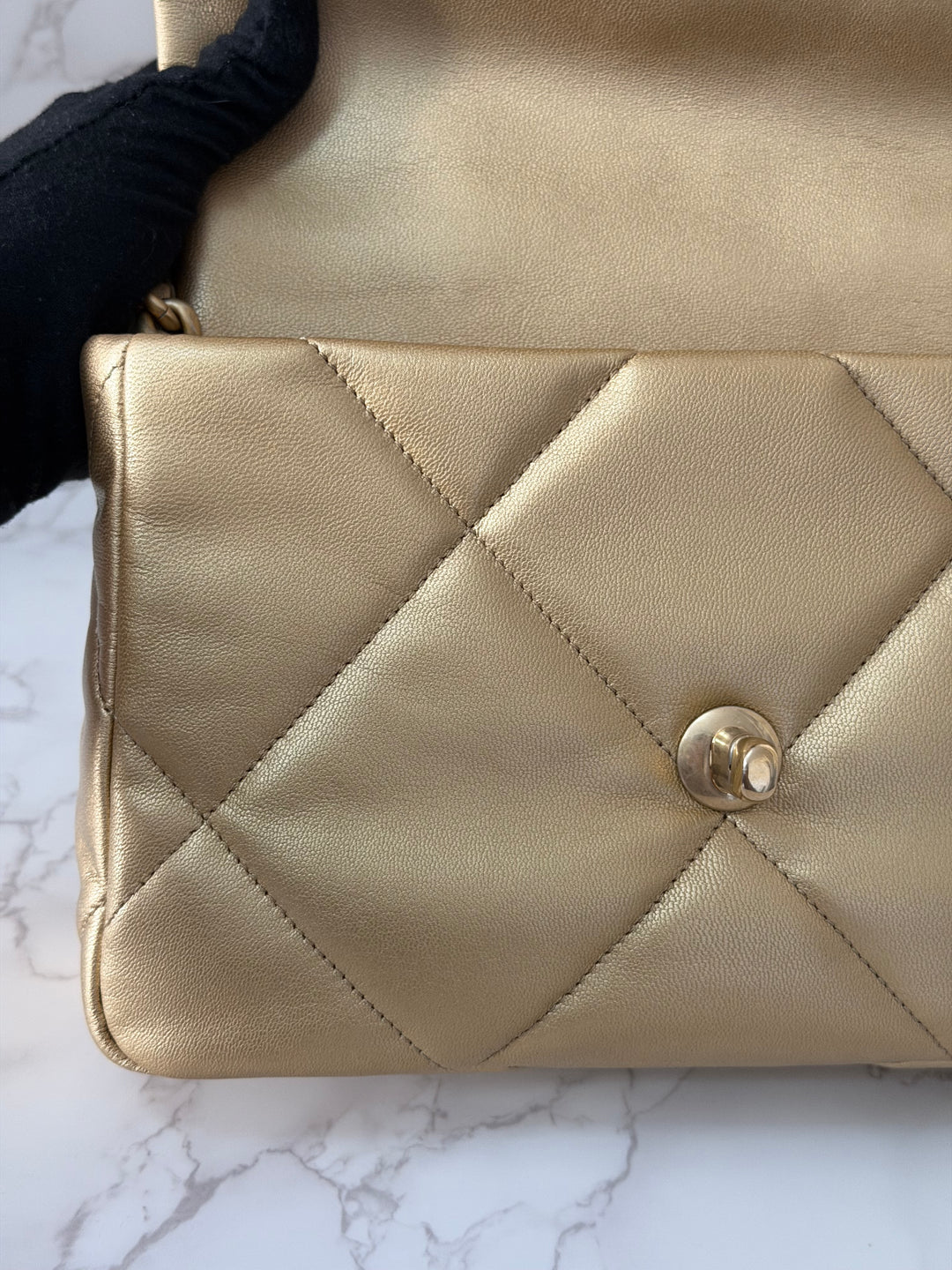 CHANEL series 30 2020 Gold metallic Goatskin 19 size Small with Mixed Hardware