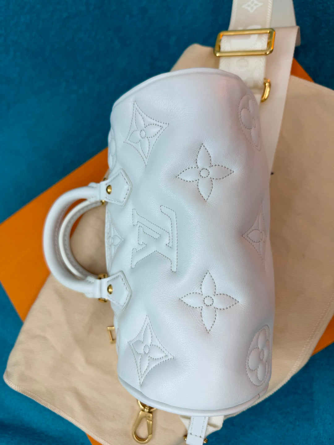 LOUIS VUITTON Papillon BB in Snow Emprinte Leather