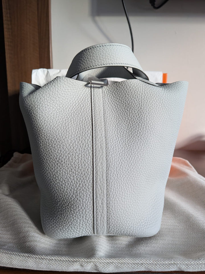 HERMÈS Picotin 18 Bleu Pale Clemence leather PHW Stamp U 2022/2023