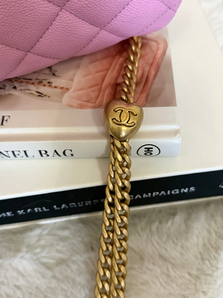 CHANEL 23P Mauve Pink Caviar Heart Adjustable Chain Aged GHW Mini Flap Bag 2023