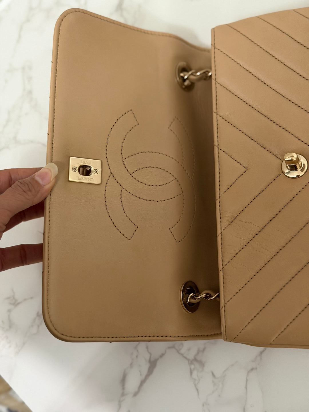 CHANEL series 27 2018 Dark Beige Lambskin LGHW Trendy CC Flap Bag size Small with Top Handle and detachable strap