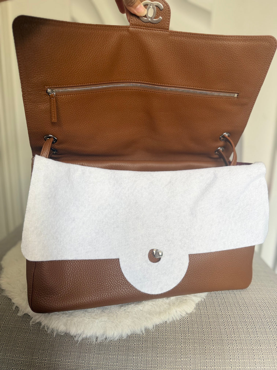 CHANEL 26A Camel Caviar SHW Maxi Flap Bag 38.5 cms Matthieu Blazy 2026