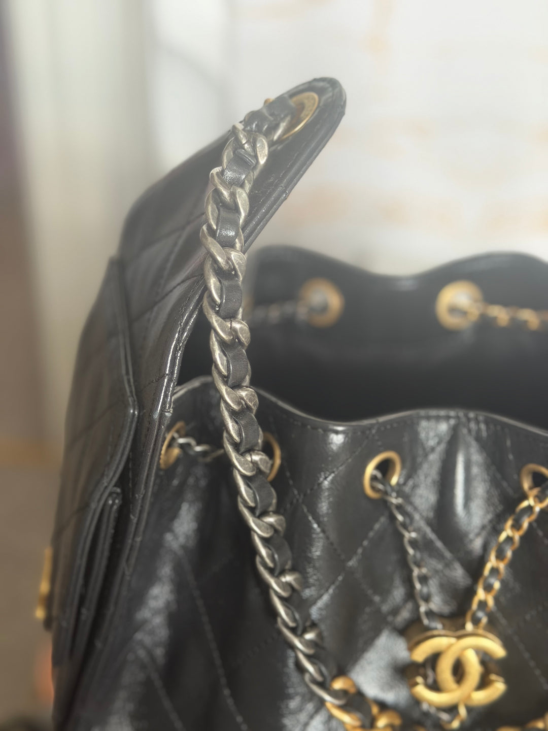 CHANEL Black Shiny Calf Skin Mixed Hardware 25 Hobo Bag size SMALL 2025/2026