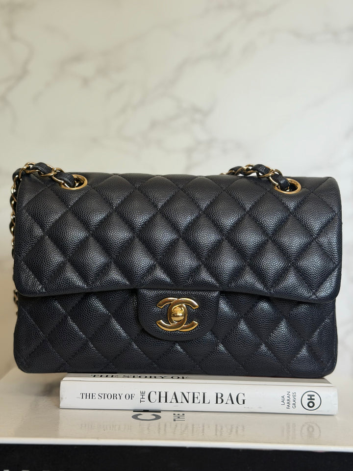 CHANEL series 31 Dark Navy Caviar LGHW Small Timeless Classic Double Flap Bag 2020/2021