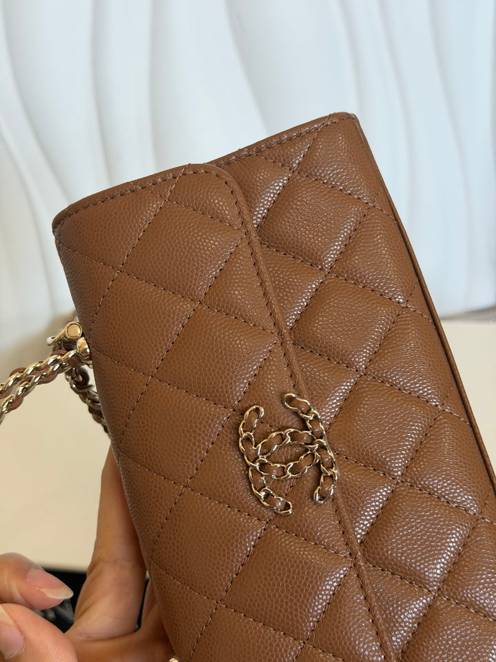 CHANEL 26P Brown Caviar LGHW Top Handle Vanity