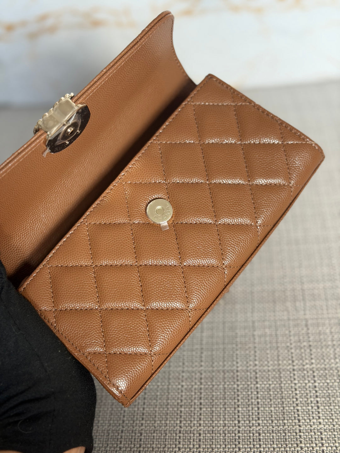 CHANEL 26P Brown Caviar LGHW Top Handle Vanity 2026