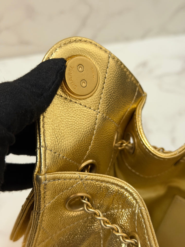 CHANEL 26C collection Gold caviar Aged GHW Mini 25 Hobo Bag