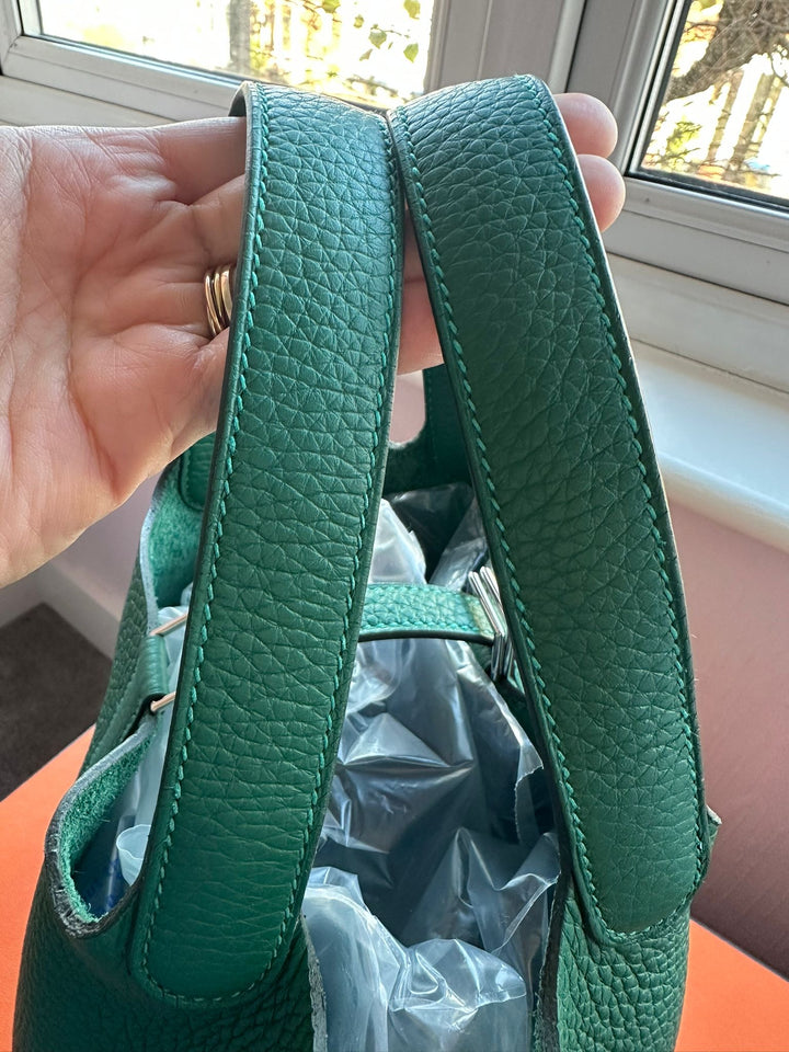 Hermes Picotin Lock 18 Vert Moyen PHW stamp K 2025