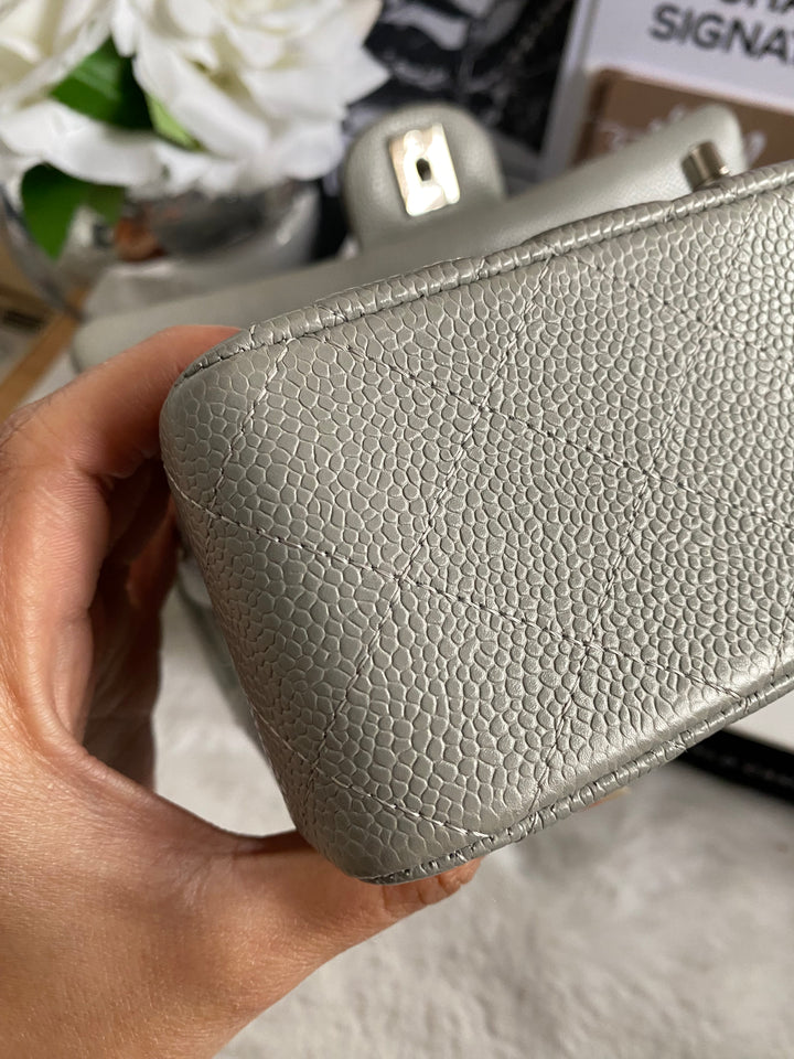 CHANEL series 19 Grey Caviar SHW Medium ML Double Flap Bag 14B collection 2014