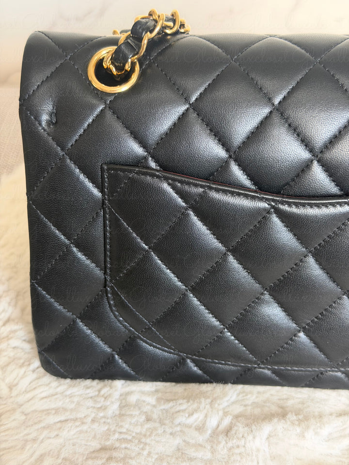 CHANEL Black Lambskin GHW SMALL Timeless Classic Double Flap Bag 2022 Microchipped