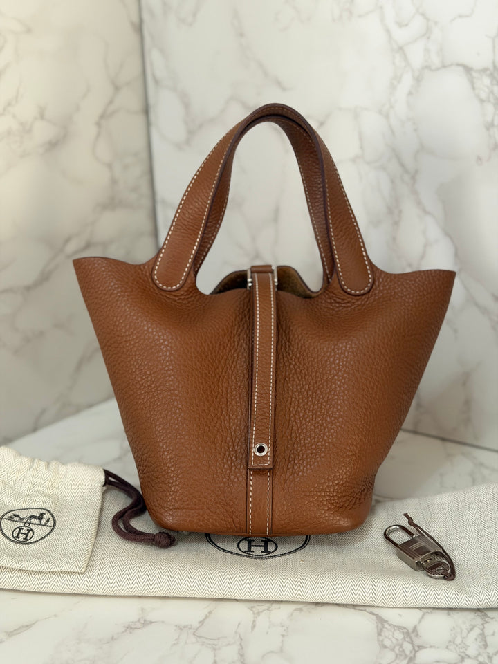 HERMES Picotin 18 Lock Bag in Gold Cle Leather PHW Stamp U 2022