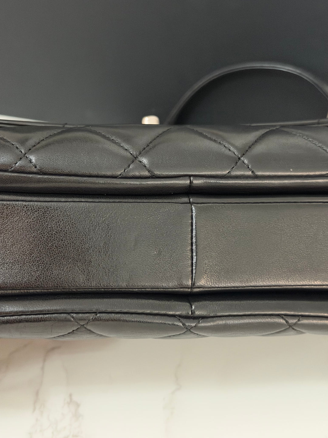 CHANEL series 24 Black Lambskin Silver HW Trendy CC Top Handle Flap Bag with Top Handle and detachable chain