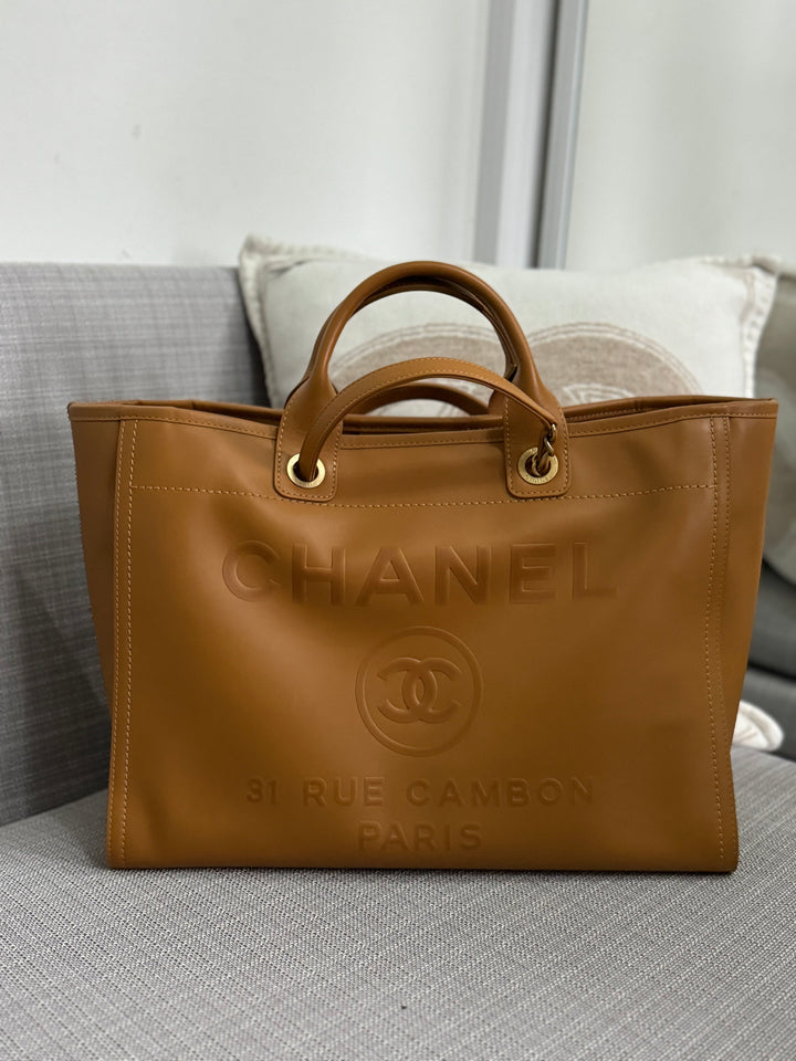 Chanel series 31 21S 2021 Spring/Summer collection Caramel Calf skin aged GHW Medium/Large Deauville Tote Bag with Top handle