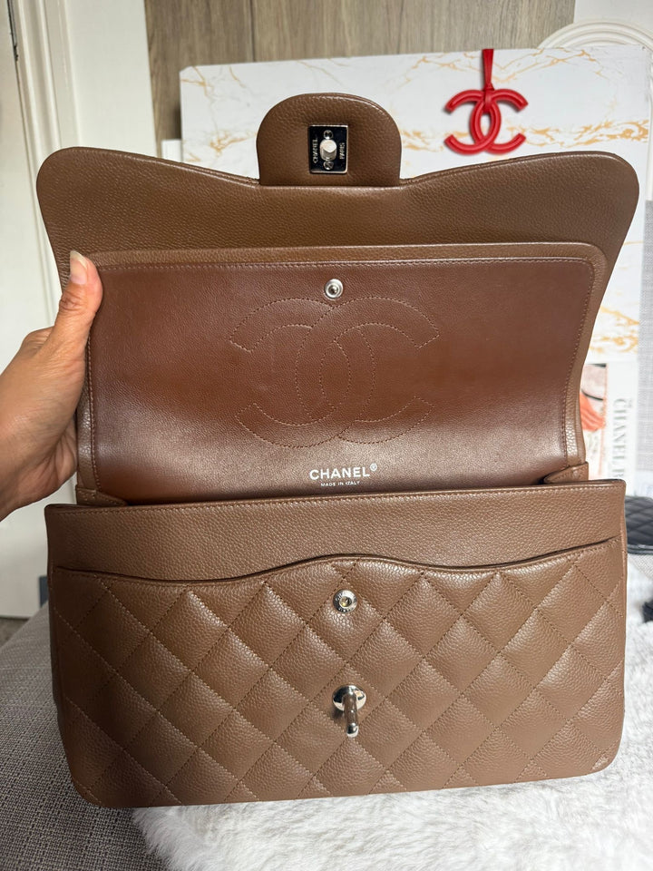 CHANEL series 15 Brown Caviar SHW Jumbo Classic Double Flap Bag 2011