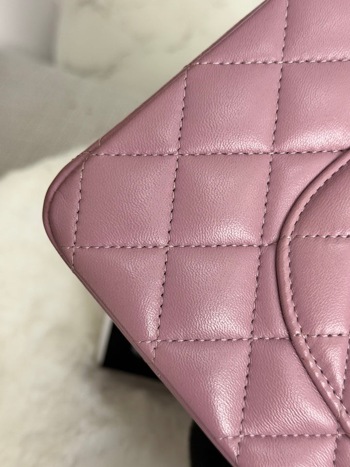 CHANEL series 21 Mauve Pink Purple Lambskin LGHW Medium ML Timeless Classic Double Flap Bag 2015