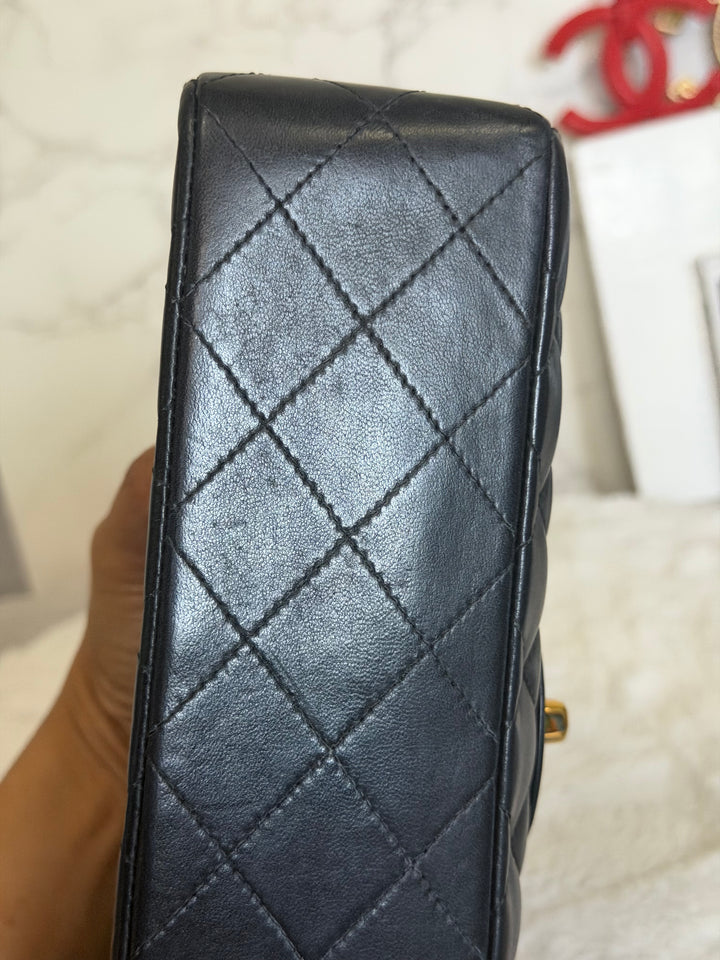 CHANEL Vintage series 11 Black Lambskin 24K GHW Small Timeless Classic Double Flap Bag