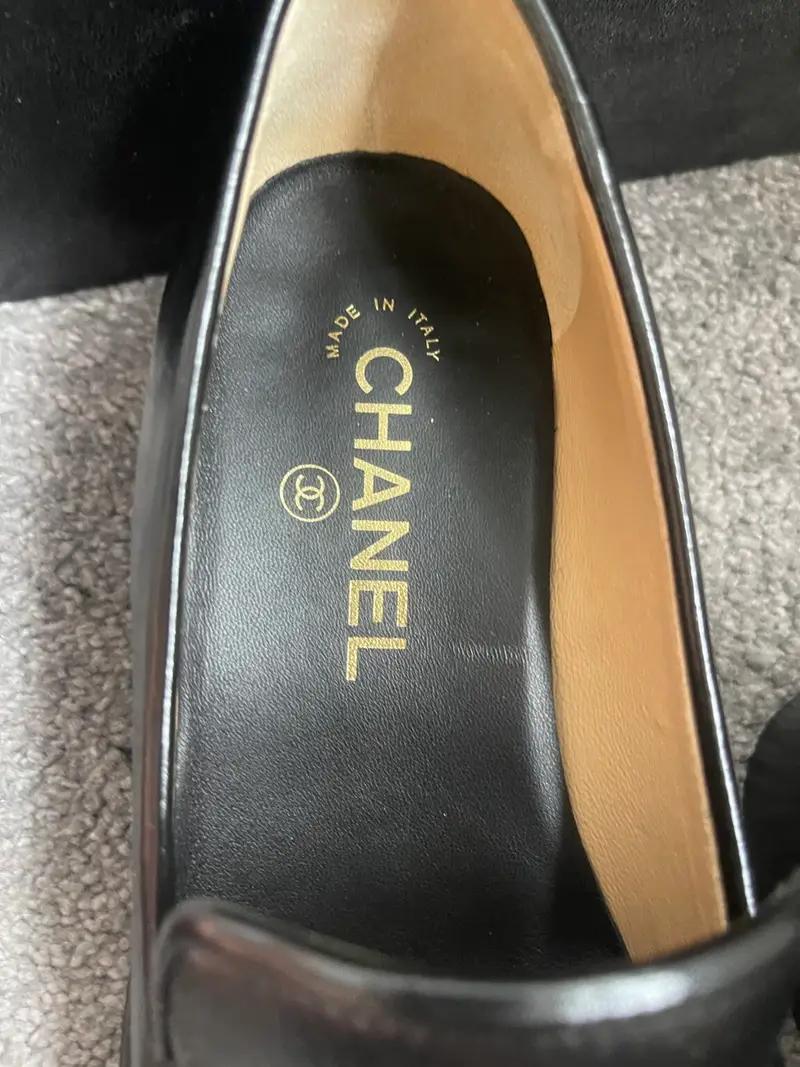 CHANEL Black Loafers Size EU 39