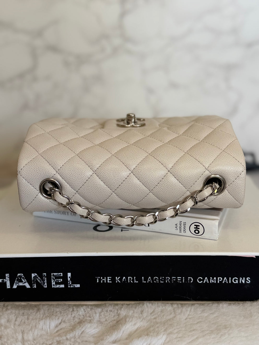 CHANEL 18B series 26 Ivory Caviar SHW Mini Rectangular Flap Bag 2018