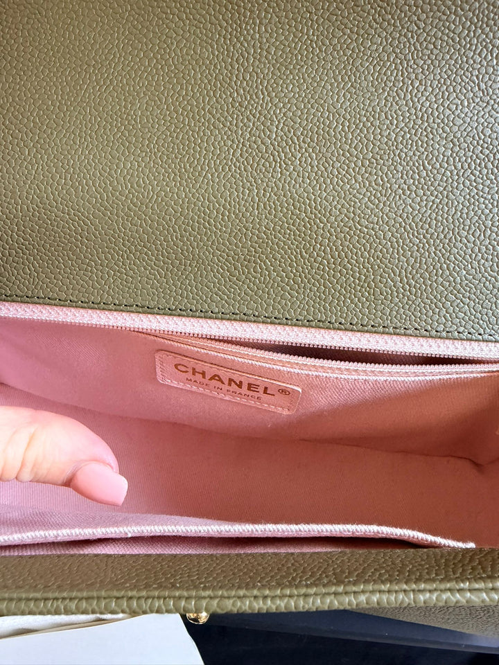 CHANEL series 23 Khaki Green Caviar with Pink lining NEW Medium Le Boy Flap Bag 2016