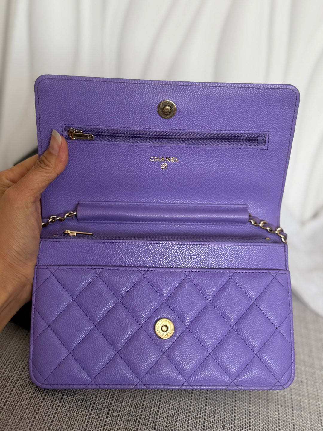 CHANEL series 28 20C Purple Caviar LGHW Classic Wallet on chain (WOC)