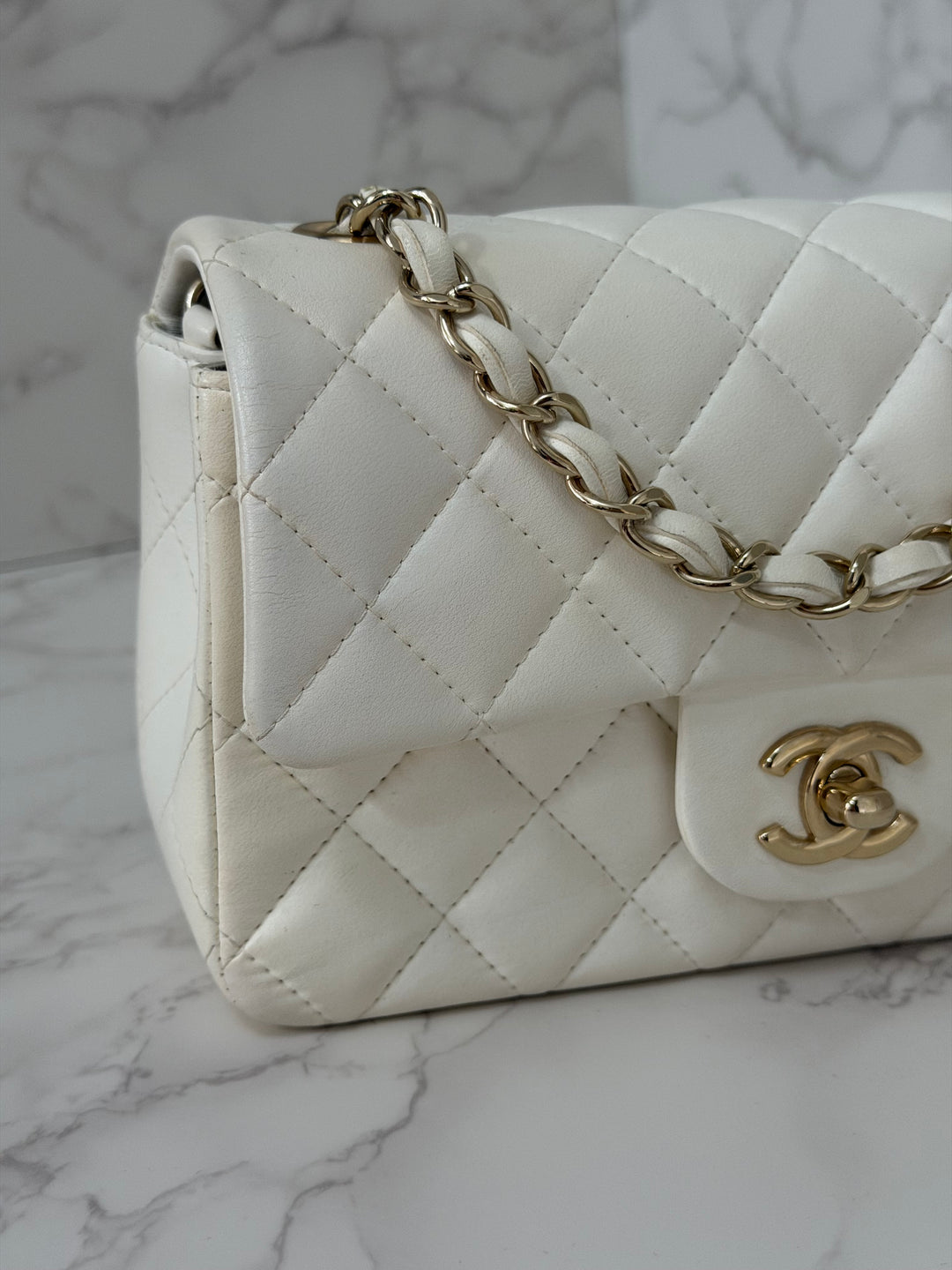 CHANEL series 23 2016 White Lambskin LGHW Mini Rectangular Flap Bag