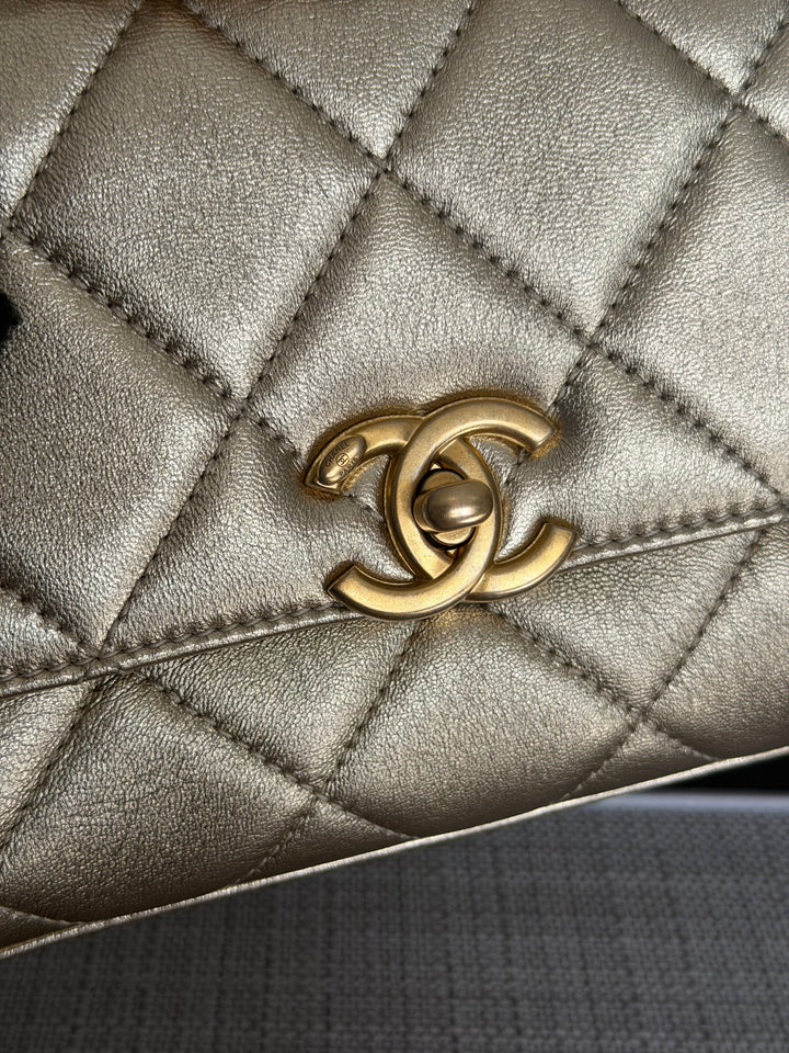CHANEL Gold Metallic Lambskin CC Crystal Logo Chain Flap Bag 2022