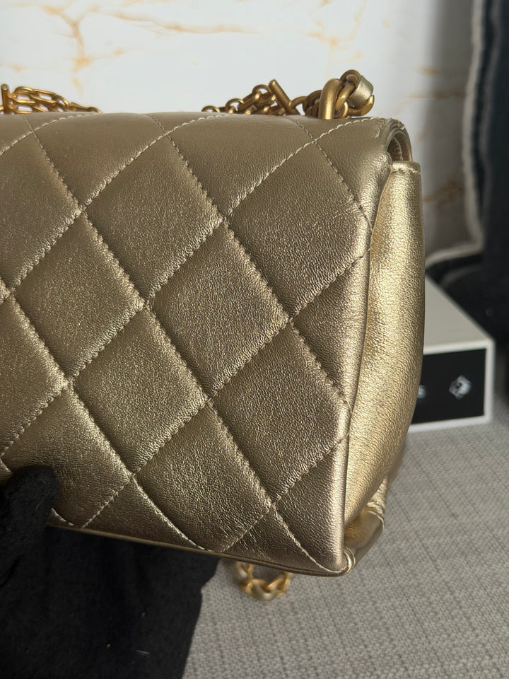 CHANEL Gold Metallic Lambskin CC Crystal Logo Chain Flap Bag 2022