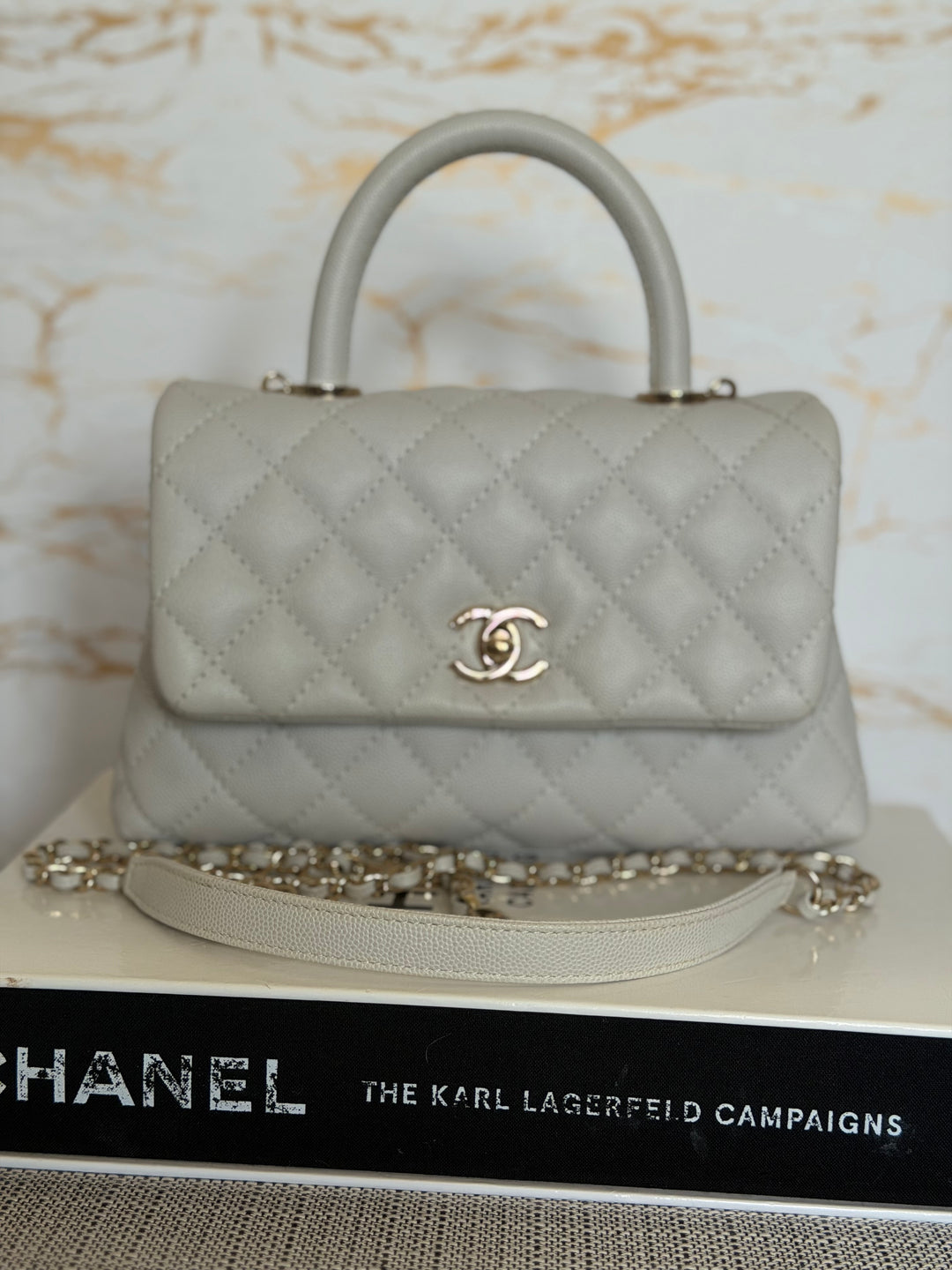 CHANEL series 27 Light Grey Caviar LGHW Coco Handle Size Small with Detachable Shoulder strap 2018