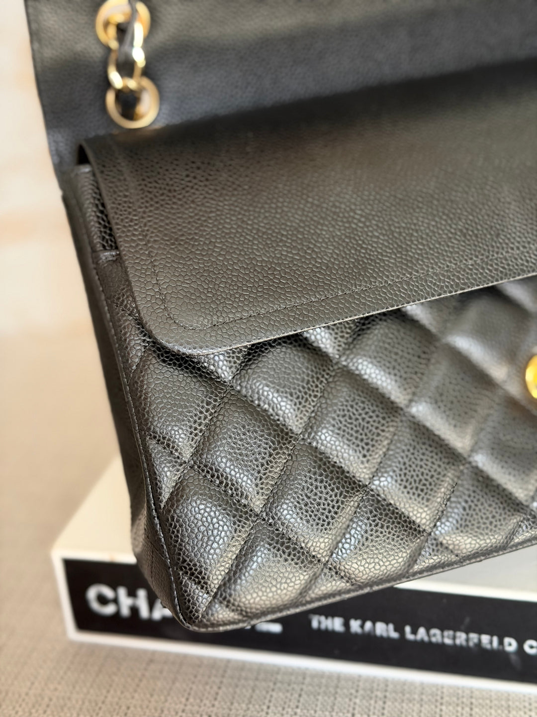 CHANEL series 15 Black Caviar GHW Jumbo Timeless Classic Double Flap Bag 2011