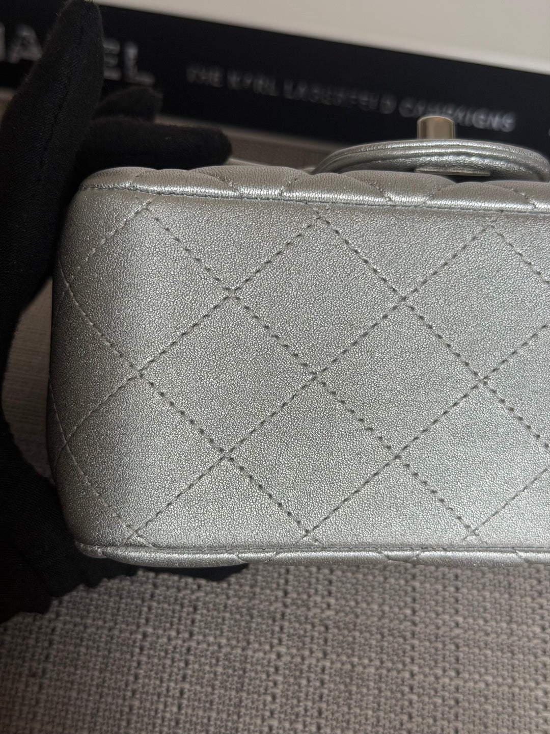 CHANEL Metallic Silver Lambskin SHW Square Mini Flap Bag 2021 21P collection series 31