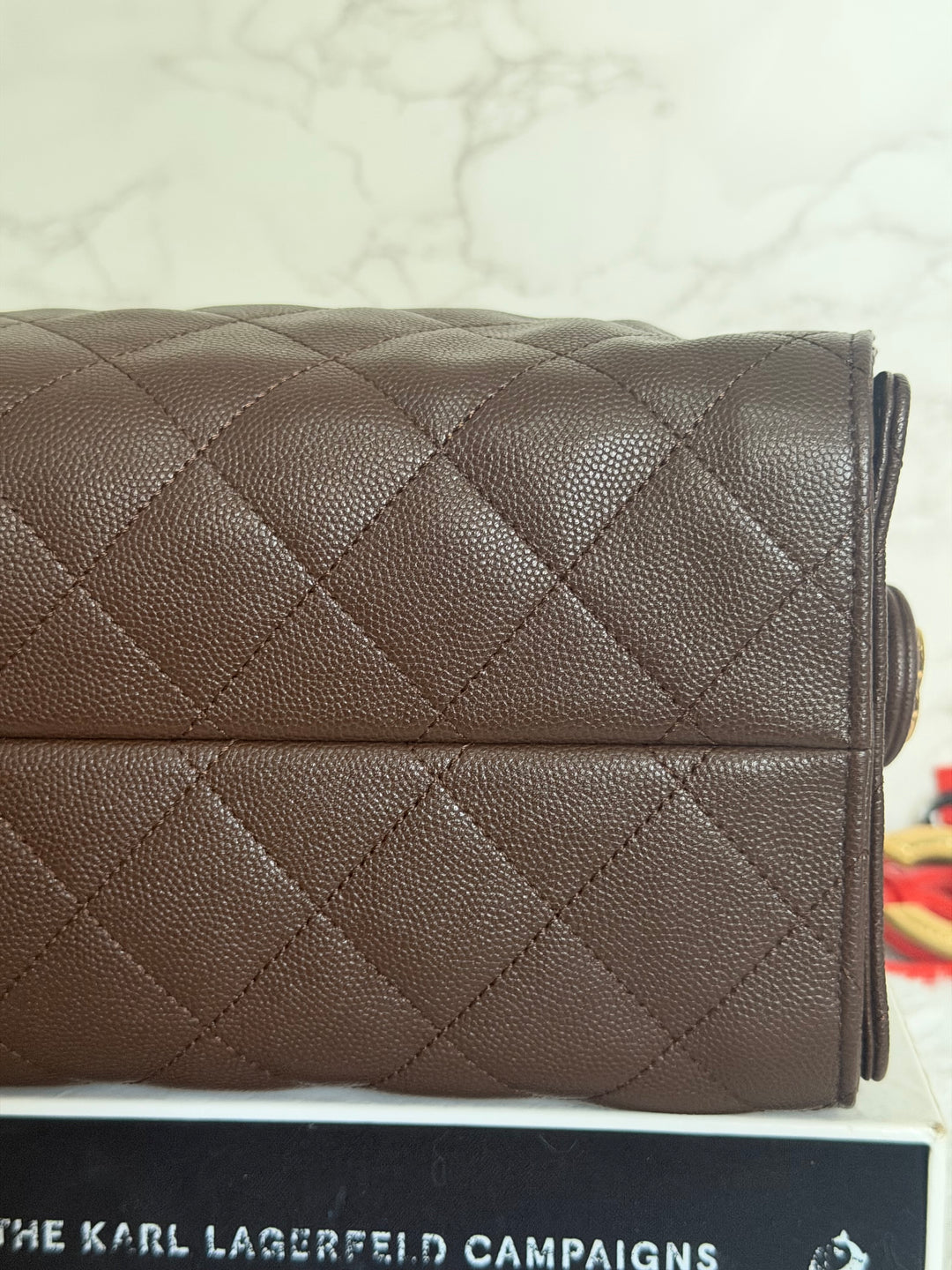 CHANEL 26B Chocolate brown Caviar LGHW 25 Hobo Bag size Small 2026