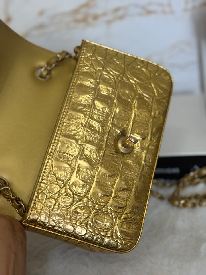 CHANEL series 28 19A Metiers d'Art collection Gold Croc Embossed Calf Skin Mini Rectangular Flap Bag with Aged GHW 2019 RARE