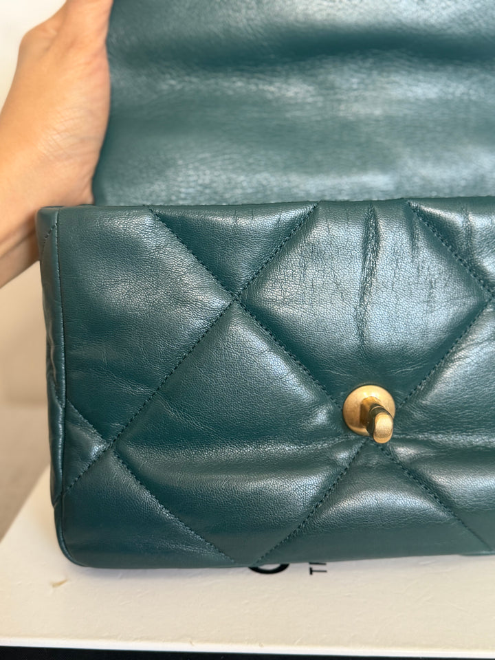 CHANEL 19 size SMALL in 20B Teal Dark Green Goat skin mixed hardware 2020
