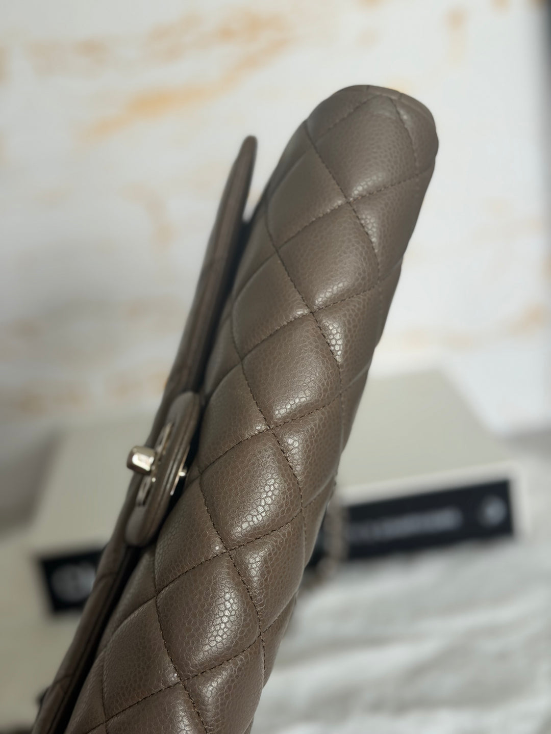 CHANEL series 17 Khaki Caviar SHW Classic Clutch with Chain