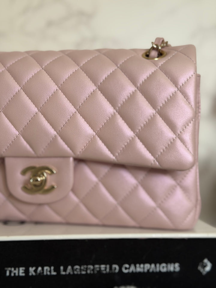 CHANEL 21S iridescent Pink Calf Skin LGHW Medium ML Timeless Classic Double Flap Bag series 31 2021