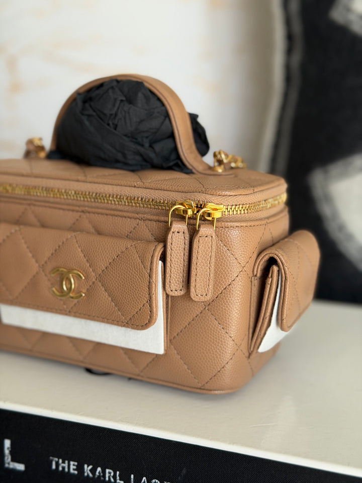 CHANEL Dark Beige Caviar Quilted Polly Pockets Cargo Small Vanity Case with Aged GHW 2023