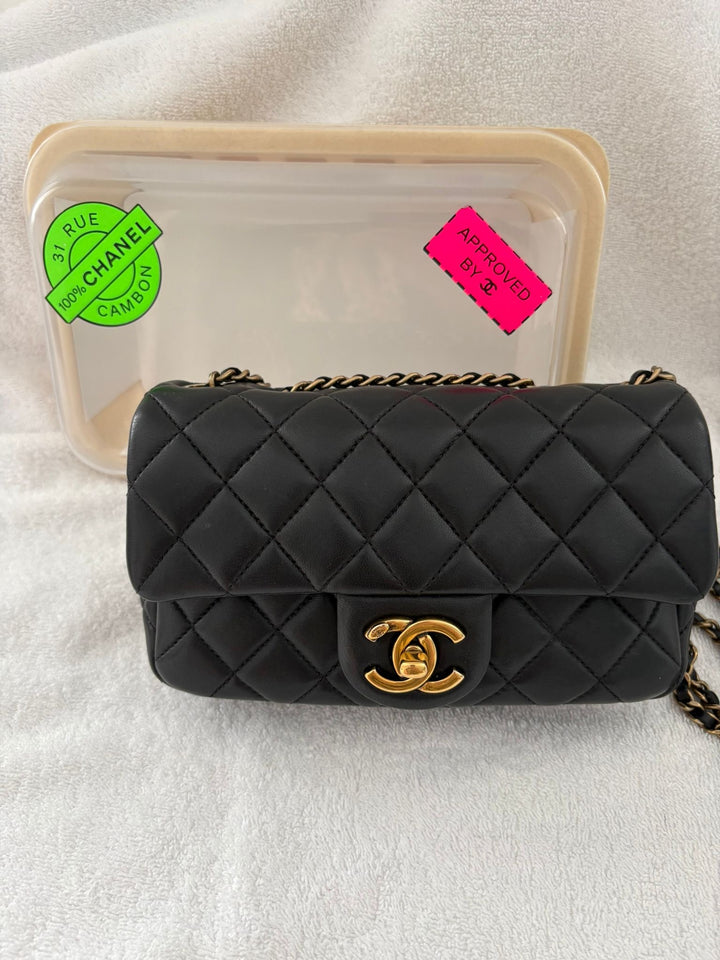 CHANEL series 20 Black Lambskin Anyique GHW Mini Flap Bag Seasonal Minaudières 2014 Limited Runway “meat package” collection