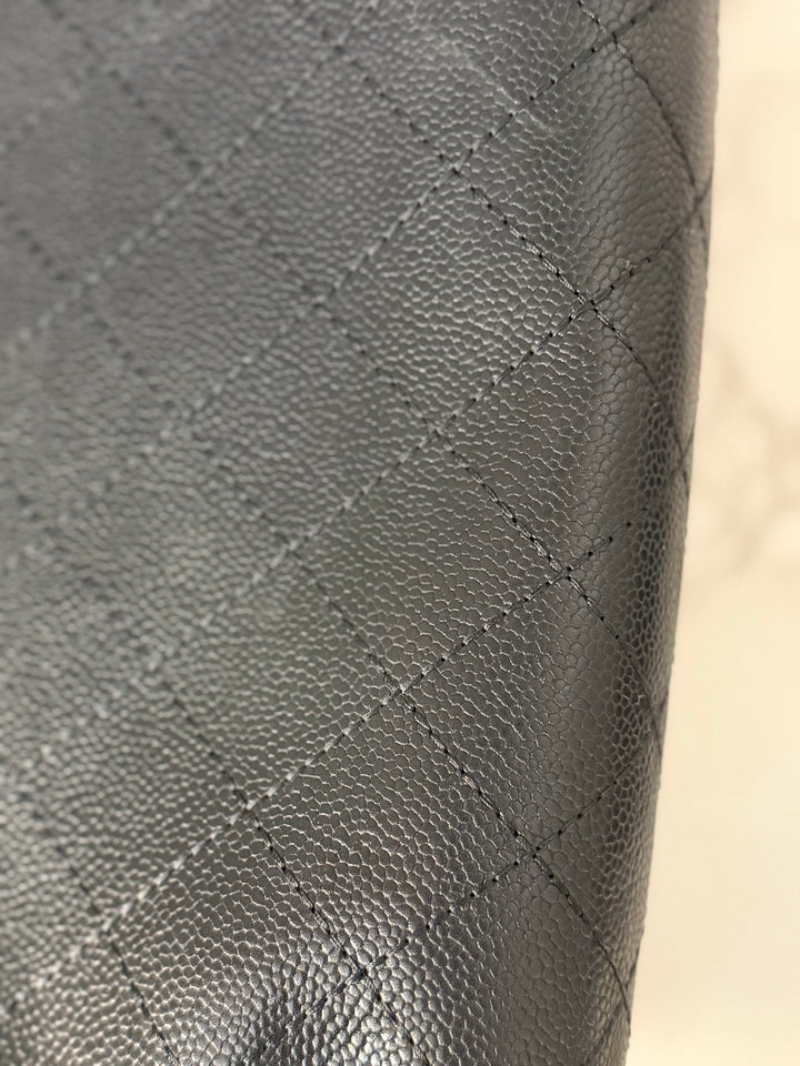 CHANEL series 23 Black Caviar Ruthenium HW Tote Bag with Shoulder Chain strap