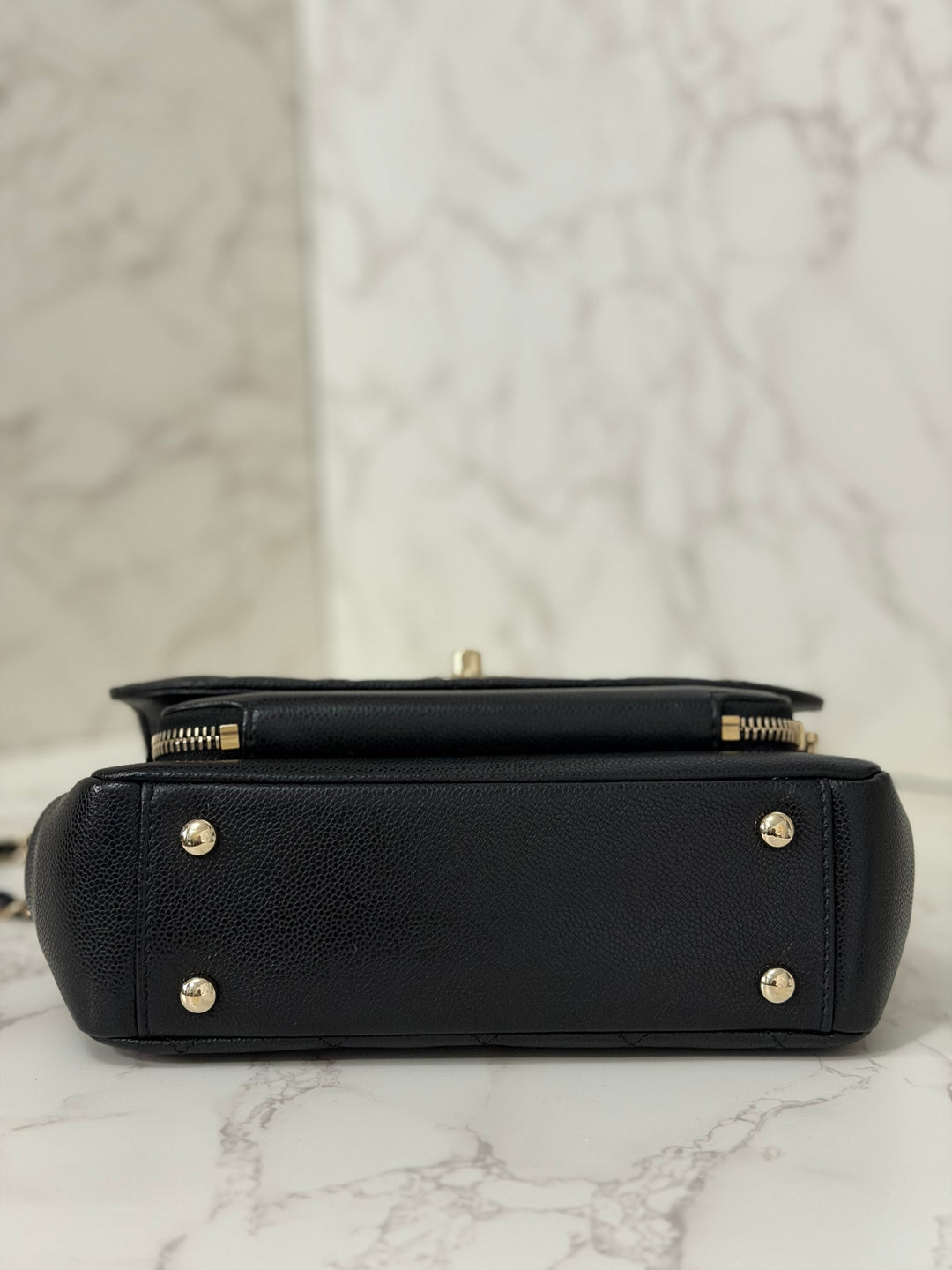 CHANEL Black Caviar LGHW Medium Business Affinity Flap Bag Microchipped