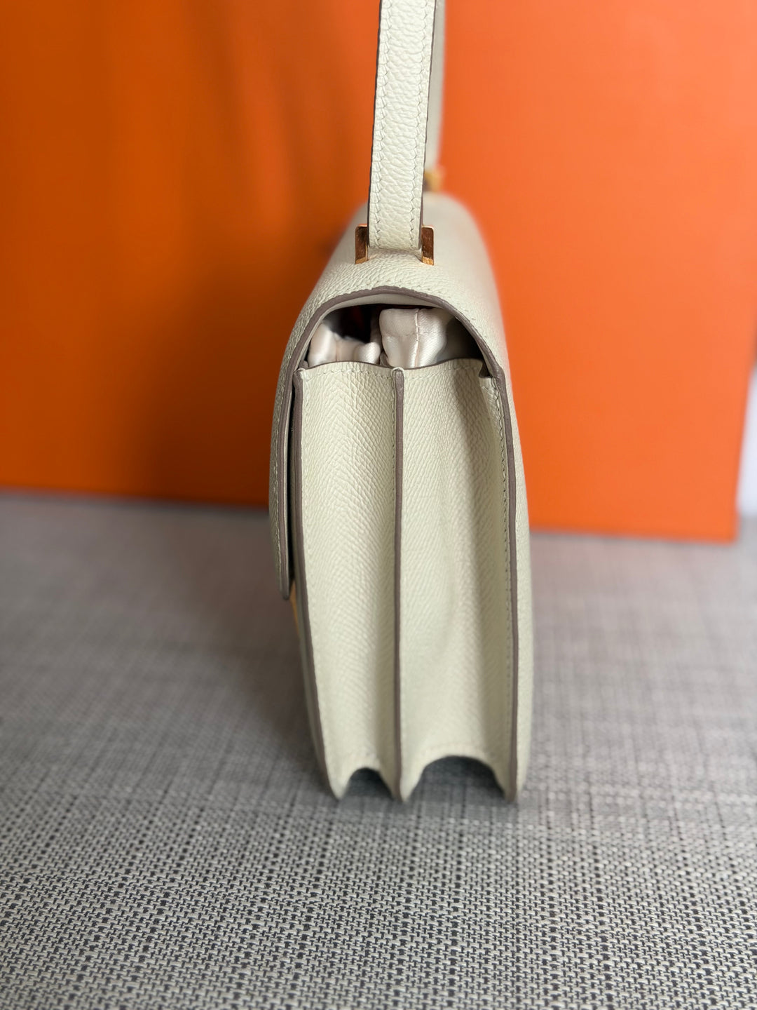 Hermès Constance 18 Mini Constance Craie Epsom Leather RGHW