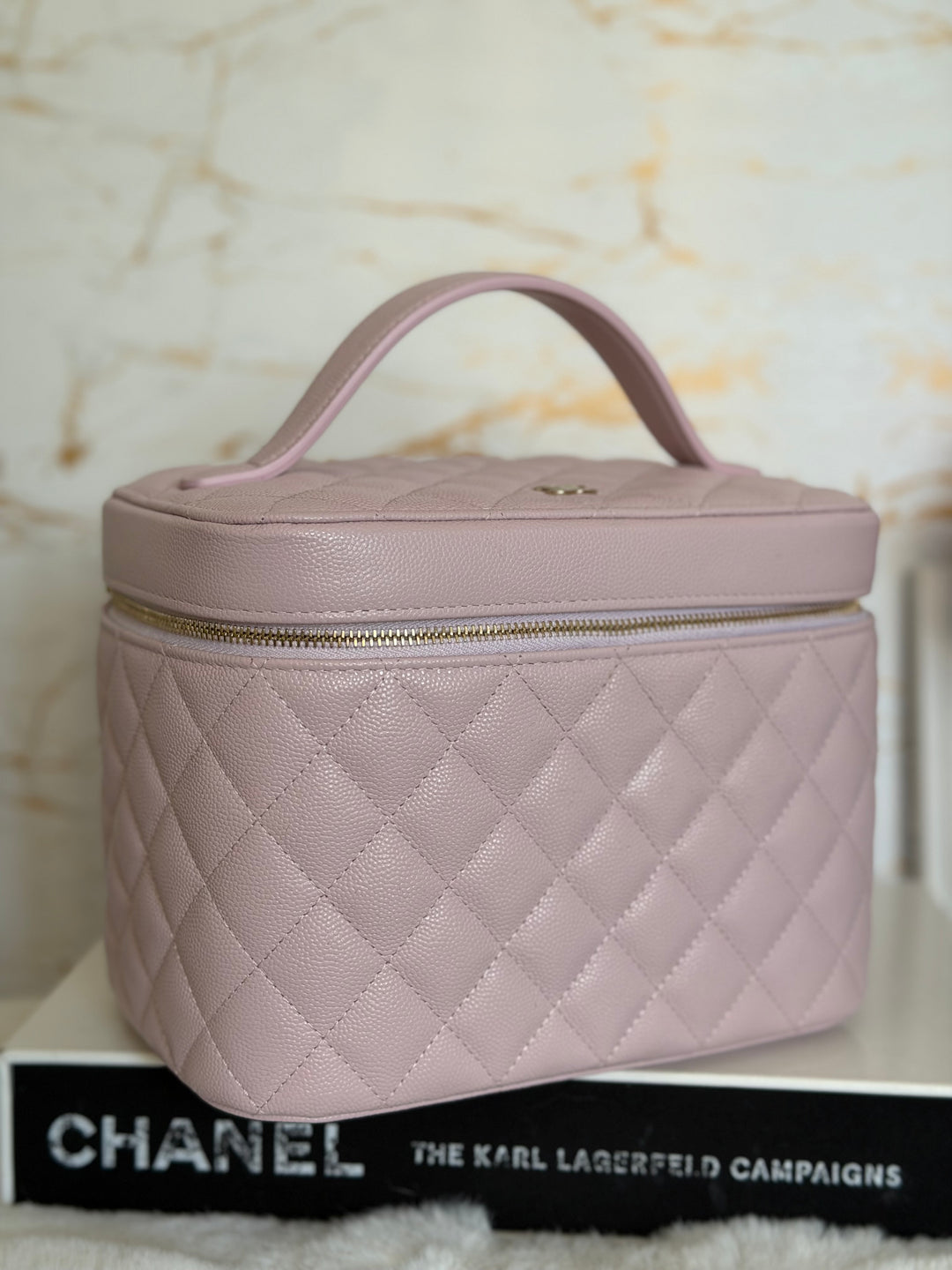 CHANEL series 31 21S Lilac undertone Pink Caviar Vanity Make Up Case 2021